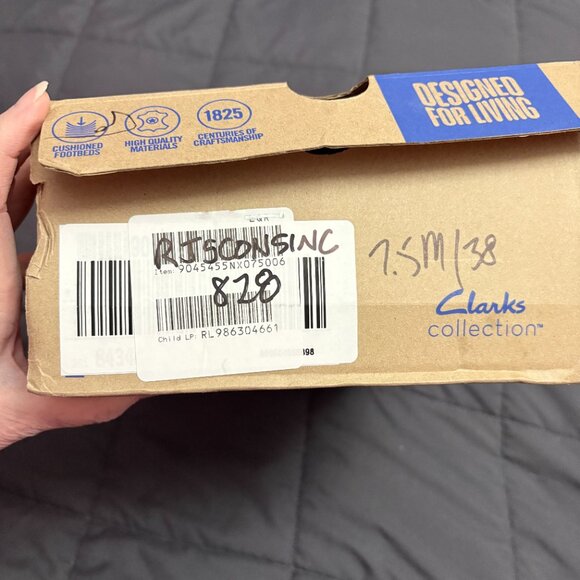 Clarks Collection Leather Loafers "Sharon Pace" - Size: 7.5 - NIB - Picture 16 of 16